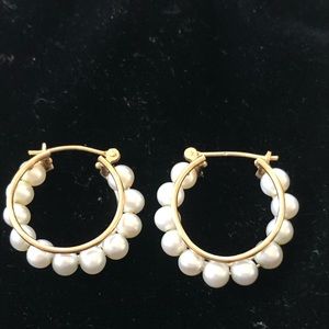 14KT Gold and Cultured Pearl Earrings